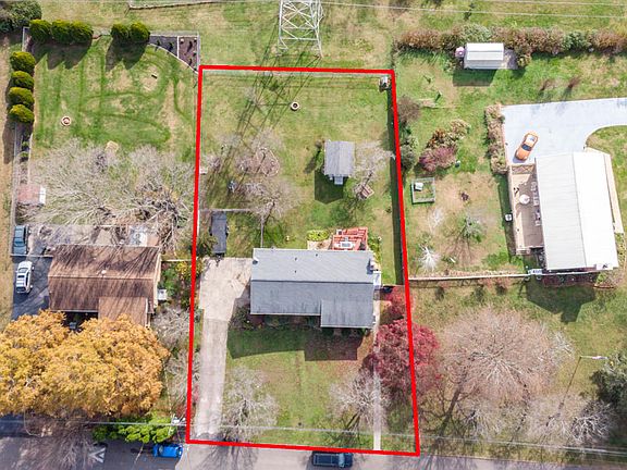 5th image of 4404 Foley Dr