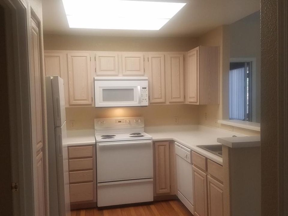1st image of 11375 E Sahuaro Dr APT 1013