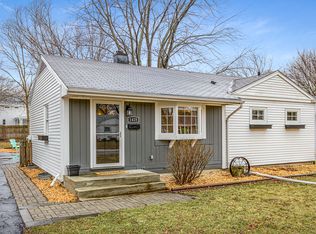 1425 S 7th St, St Charles, IL