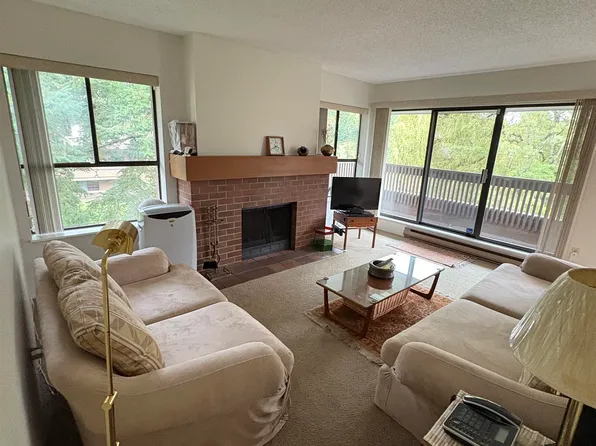 7411 Minoru Blvd #301, Richmond, BC V6Y 1Z3