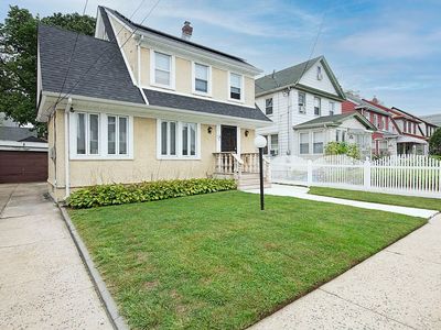 110-54 199th St, Saint Albans, NY, 11412