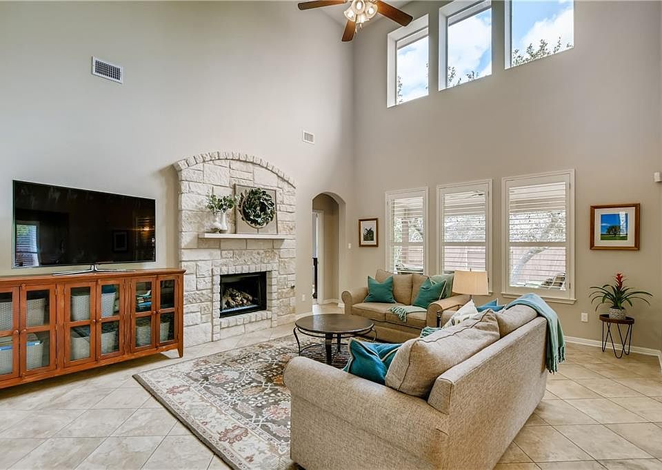 1st image of 2420 Sweetwater Ln