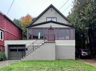 309 Calverley Ave, Houghton, MI 49931