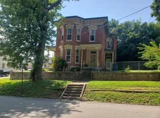 401 N 5th St, Hannibal, MO 63401