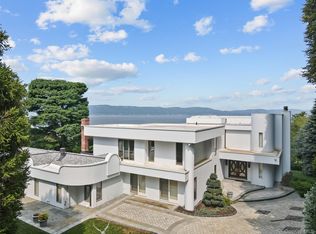 43 Matthiessen Park N, Irvington, NY 10533