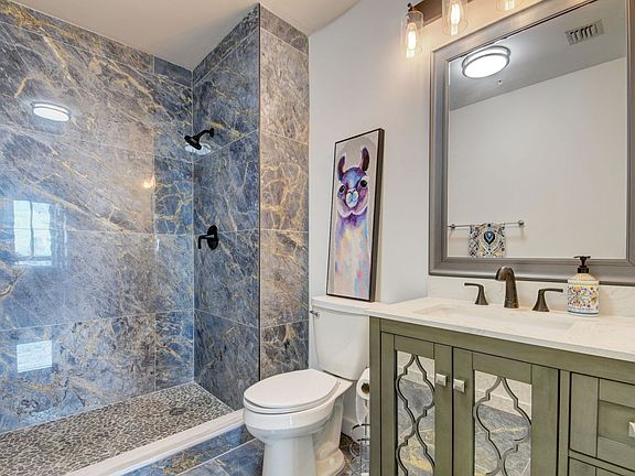 3rd image of 300 S Australian Ave #Penthouse 1603