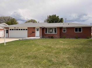 1202 BURLINGTON BLVD, North Platte, NE 69101
