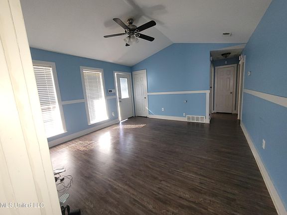 2nd image of 3430 Carroll Drive