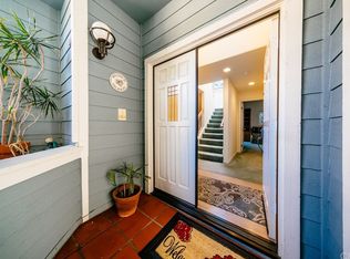 714 S Broadway #C, Redondo Beach, CA 90277