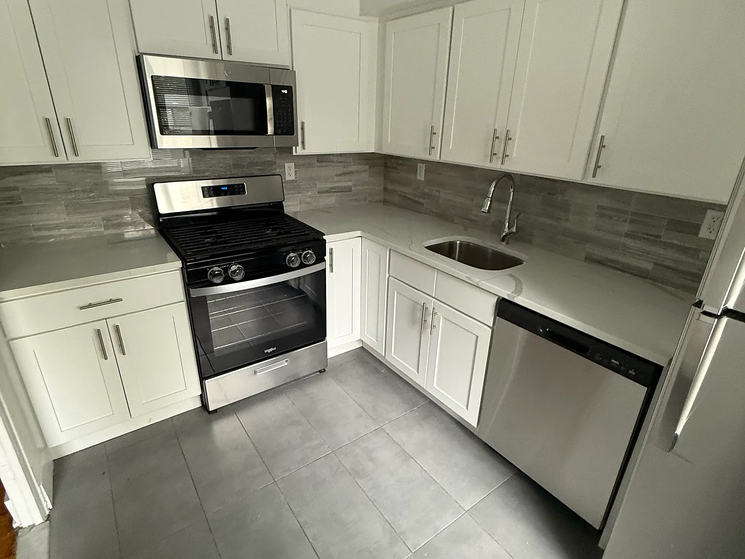 1 bed, 800 sqft, $2,595 — Photo 1
