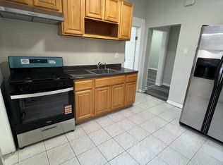 806 11th St FLOOR 1, Union City, NJ 07087