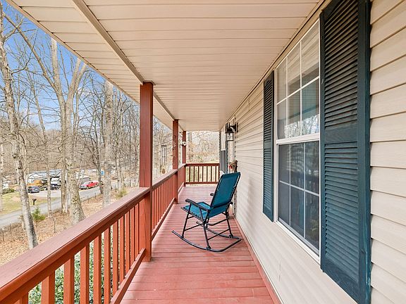 3rd image of 2563 Distillery Rd