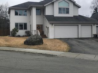 10641 Dolly Madison Cir, Eagle River, AK 99577