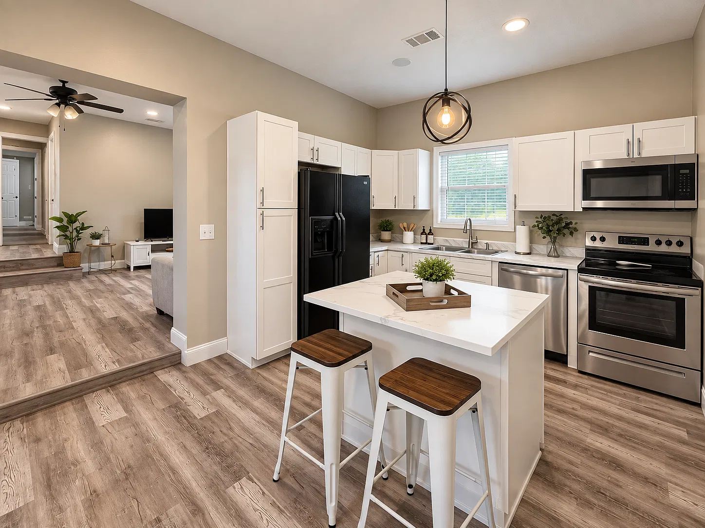 4 bed, 1694 sqft, $2,500 — Photo 1