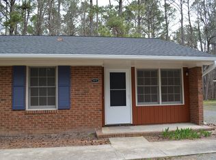 547A Cedar Lake Rd, Chapel Hill, NC 27516