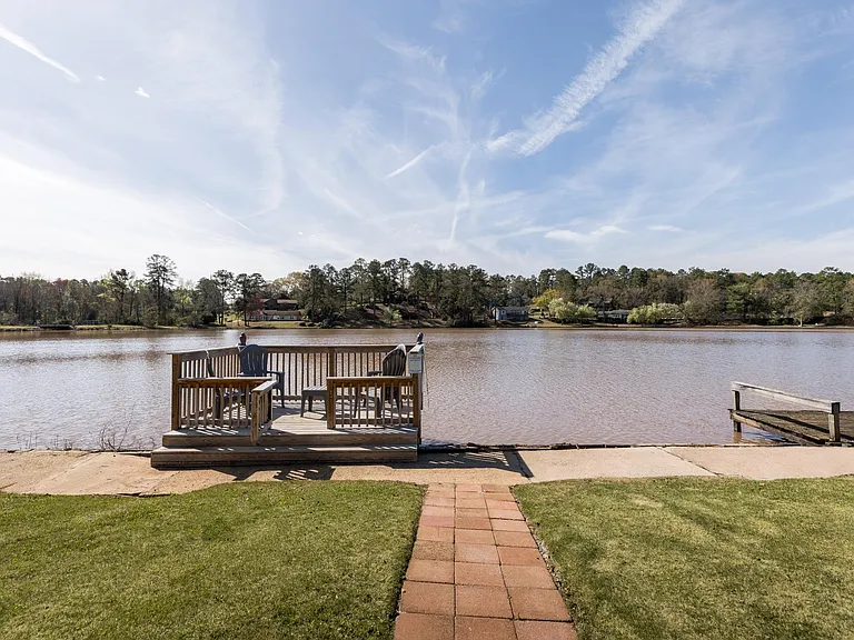 243 Leisure Lake Dr — Photo 18