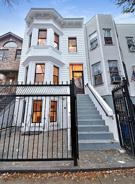 1st image of 1313 Jefferson Ave