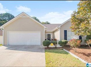123 Saint Charles Dr, Helena, AL 35080