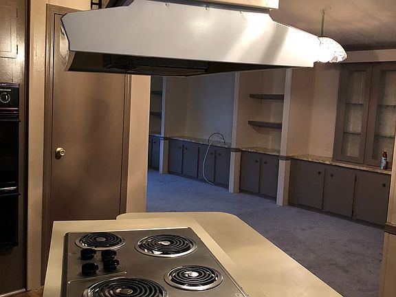 3rd image of 4330 Twin Lakes Dr #64