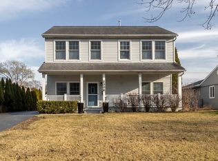 2306 Jay Ln, Rolling Meadows, IL 60008