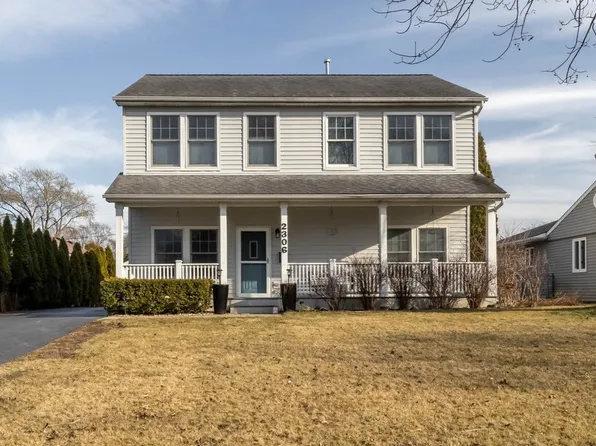 2306 Jay Ln, Rolling Meadows, IL 60008