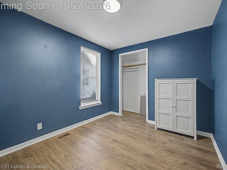 1054 Boston Ave, photo 17