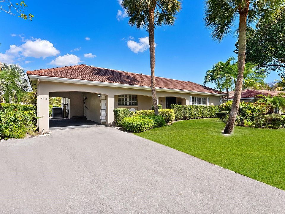 1st image of 3015 N Palm Aire Drive #3015