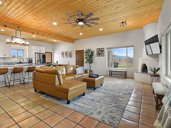 5th image of 29 Sebastian Rd