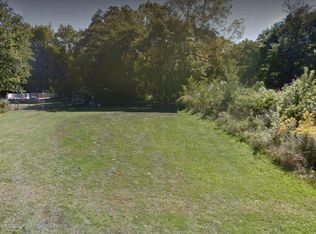 19 S Rochdale Ave, Millstone Township, NJ 08555