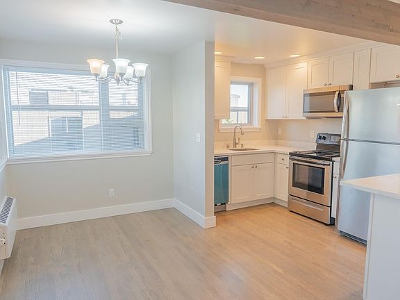 5th image of 530 W Olympic Pl APT 214