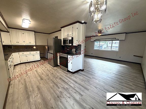 5th image of 1435 Coronado Dr