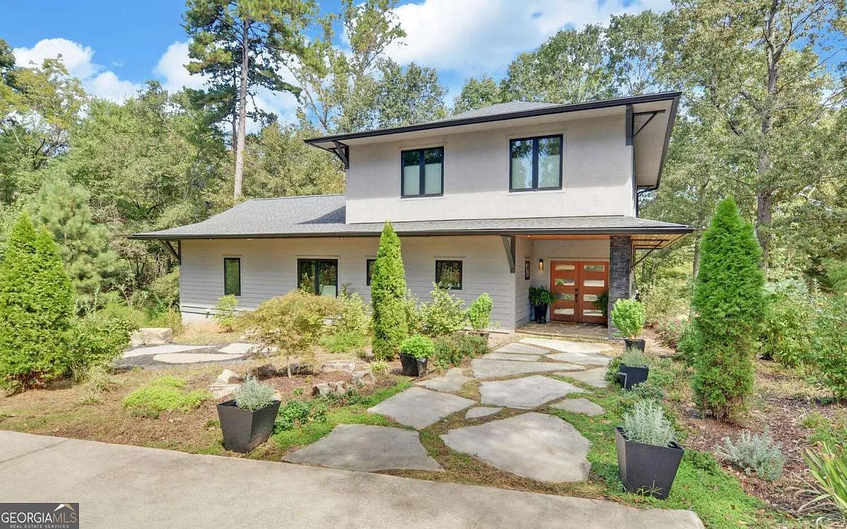 5 bed, 4.0 bath, 2871 sqft, $3,500 — Photo 3