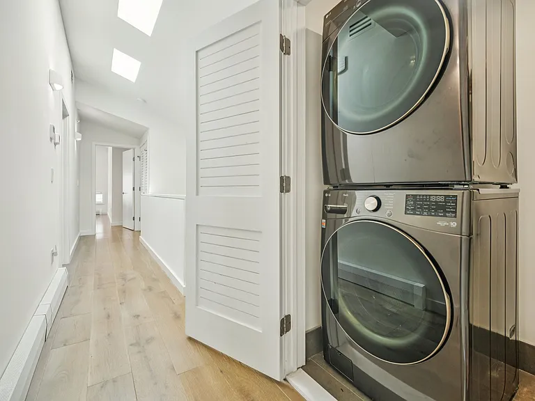 66B Henry Ave — Photo 26
