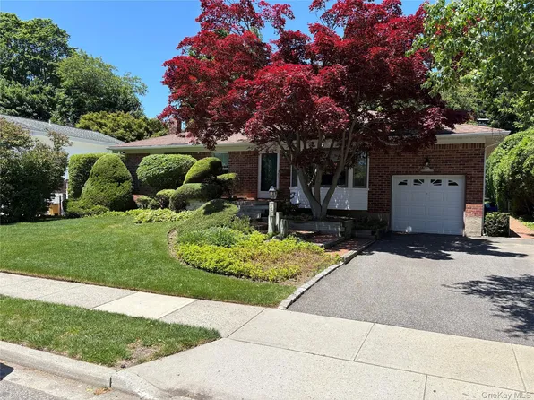 102 Forest Drive, Jericho, NY 11753