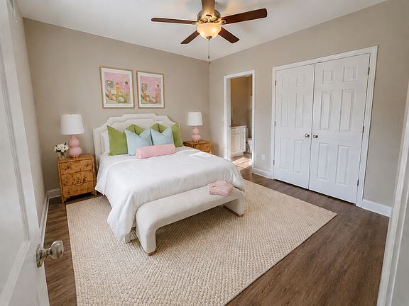 5th image of 216 Waybill Cir