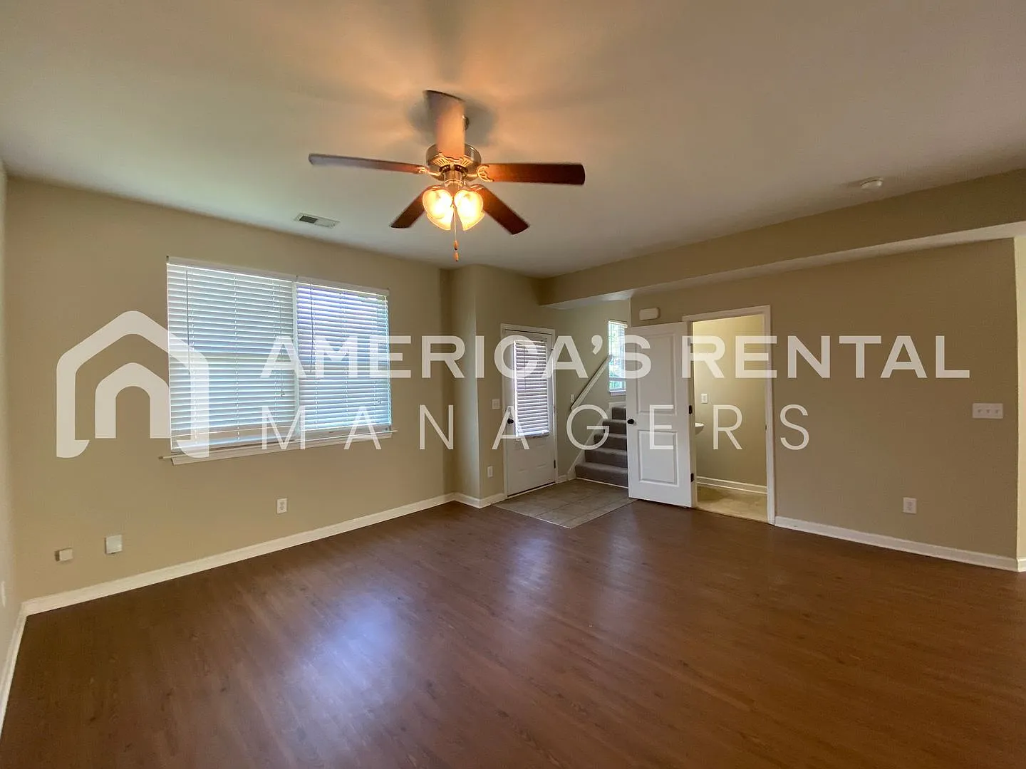 Move In Special - Townhome Available In Calera!! Available To View Now - Sign A 13 Month Lease By... — Photo 4