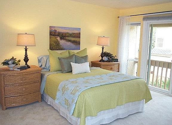 5th image of 125 Connemara Way APT 31
