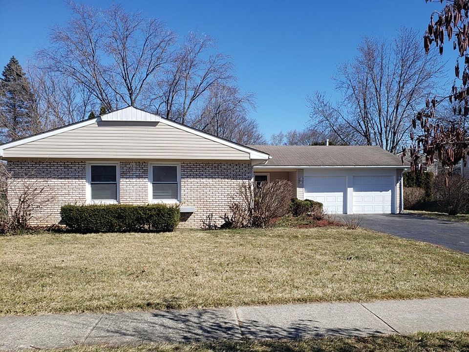 1st image of 335 Indian Hill Dr
