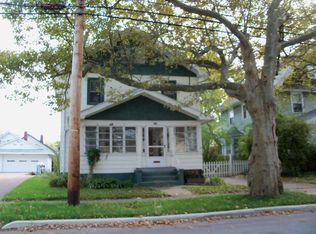 332 East St, Fairport Harbor, OH 44077