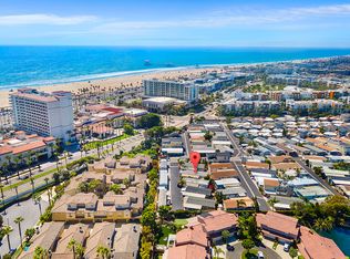 80 Huntington St, Huntington Beach, CA 92648