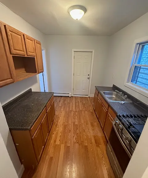 939 Fteley Ave #1 — Photo 2