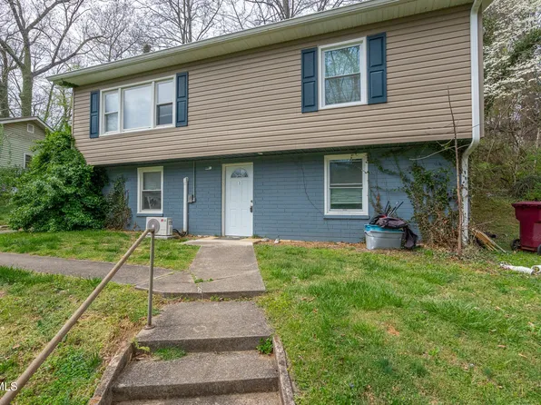 2305&2303 Abbott Dr, Johnson City, TN 37601