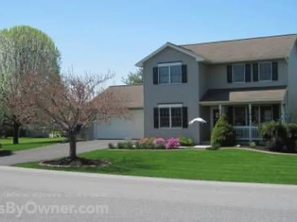 1003 Glenview Dr, Denver, PA 17517