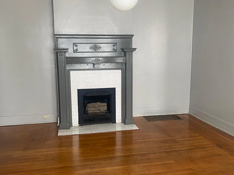 2030 Jefferson Ave — Photo 10