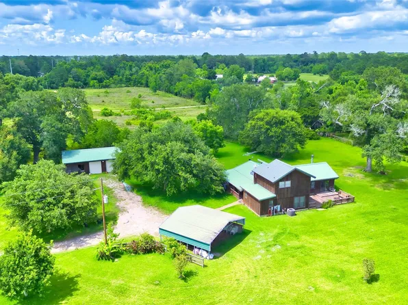 2218 Fm 563, Anahuac, TX 77514