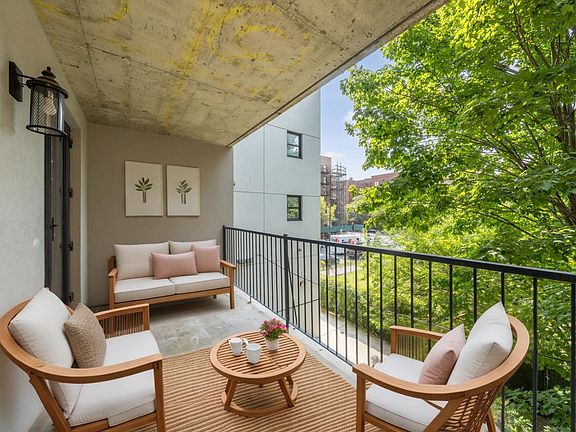 5th image of 2021 Farragut Rd APT 3C