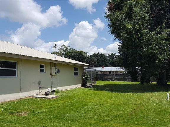3rd image of 36 W Mariana Ave