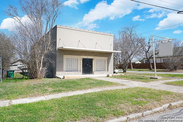 1st image of 455 E Drexel Ave