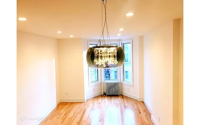 Rented by Douglas Elliman | media 29