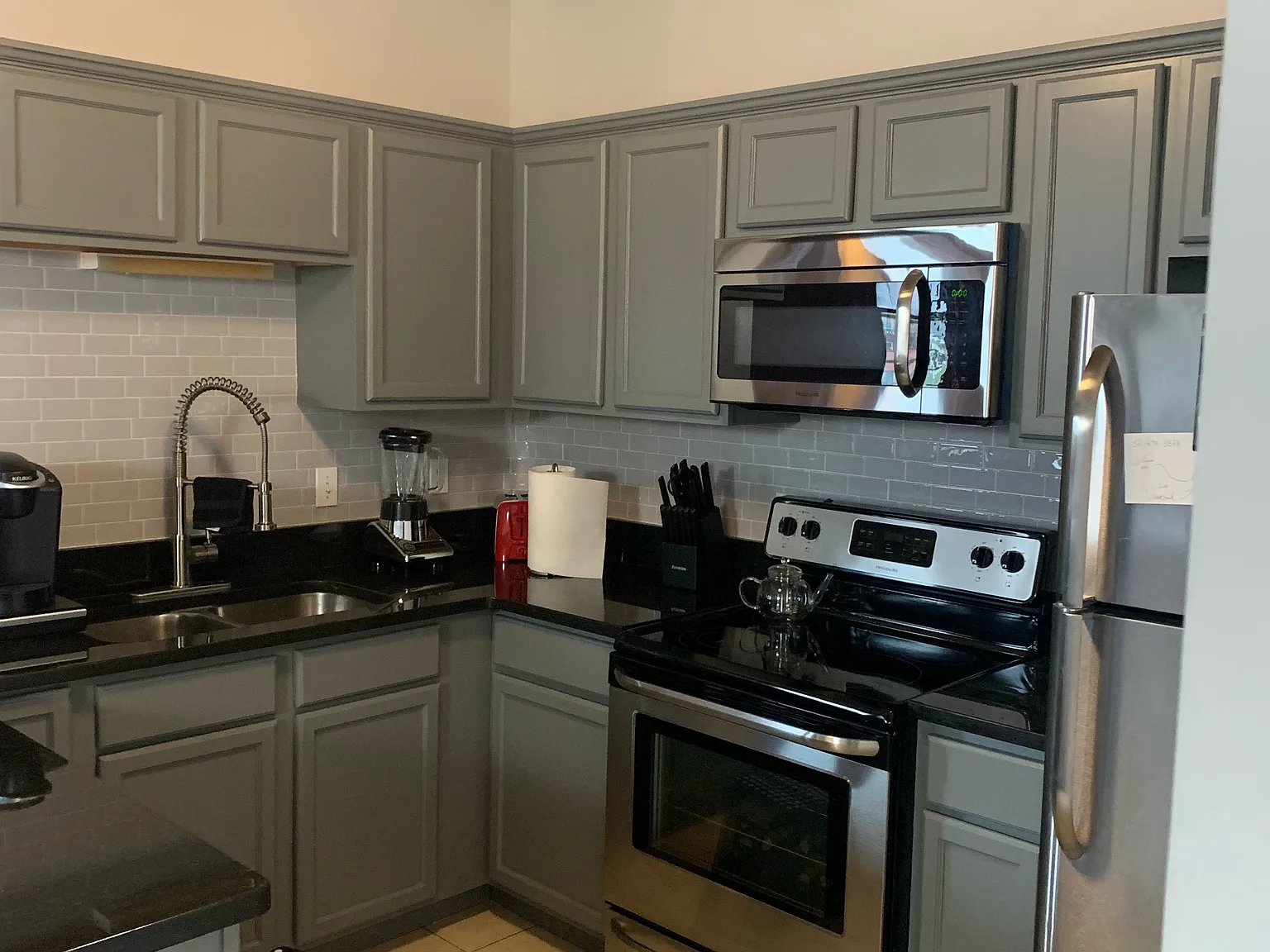 2 bed, 1052 sqft, $1,700 — Photo 4